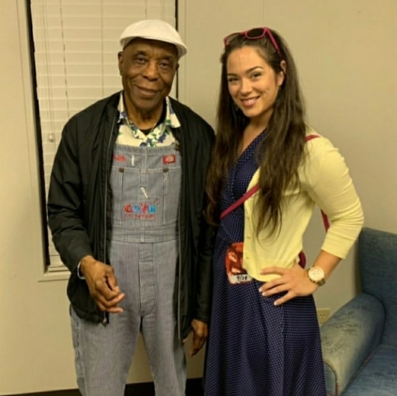 Meet the Posher, Michelle! - Picture 4 of 4